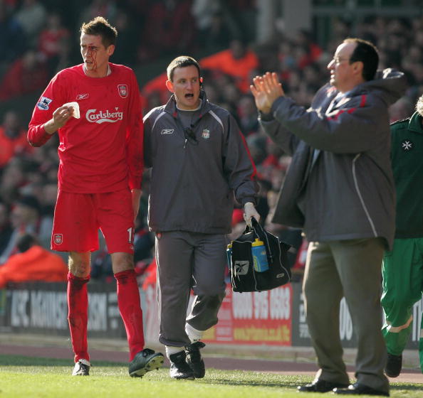 官方：巴萨欧冠主场战法兰克福的比赛将重返诺坎普进行（官宣：巴萨欧冠主场对阵法兰克福将回到诺坎普）