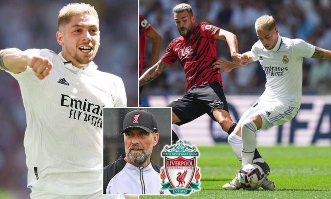 利物浦暂时摆脱困境，但斯洛特执教仍存疑，维尔茨与基耶萨表现关键，战术调整引发争议。