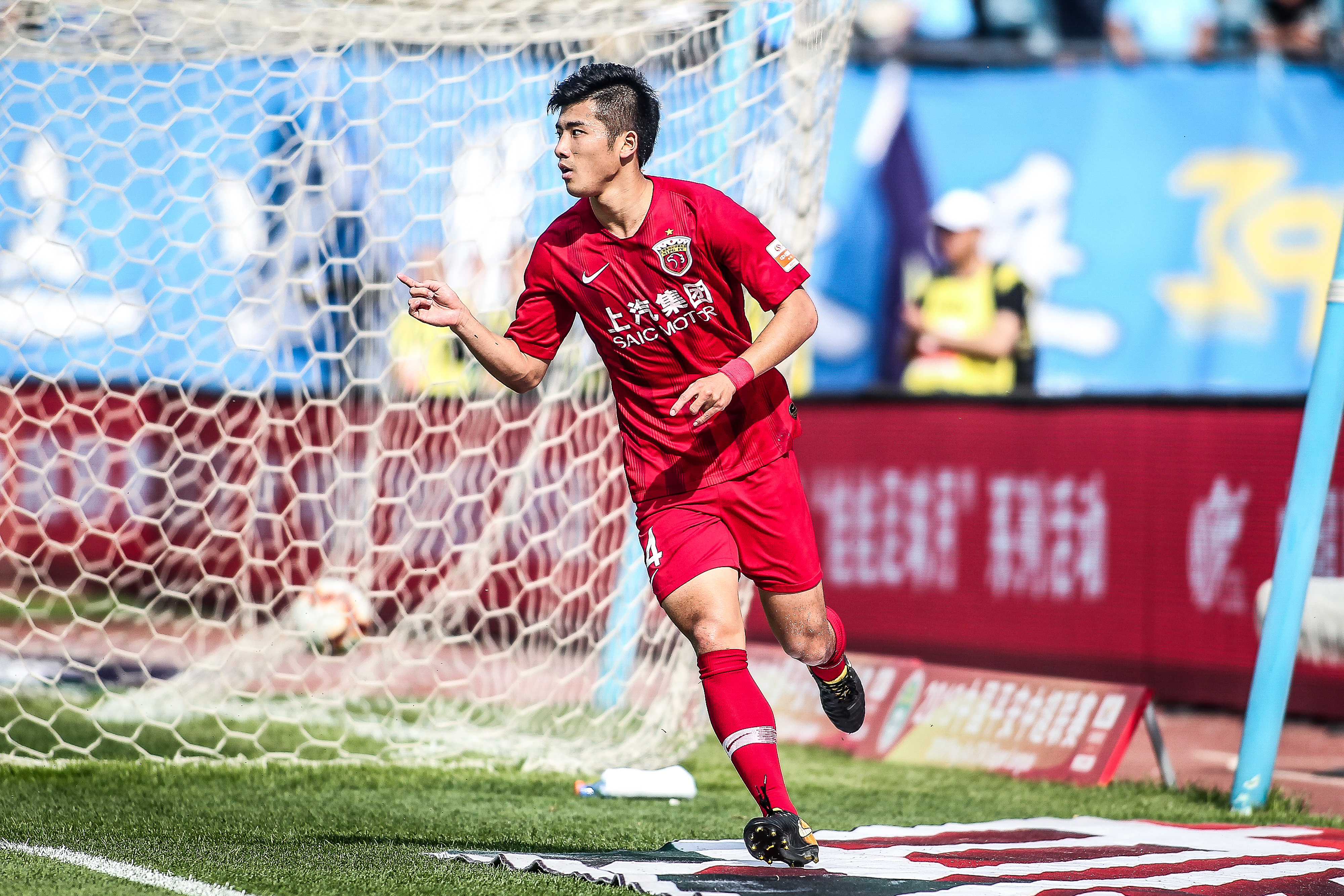 国米20岁中场卡尔博尼或冬窗终止热那亚租借