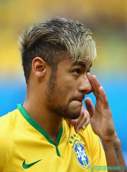 巴黎队史第九次在欧冠负于拜仁仅次于皇萨（巴黎欧冠第九次不敌拜仁，次数仅次皇马与巴萨）