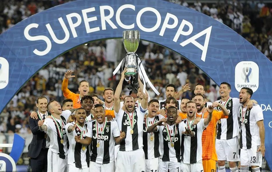 詹姆斯放弃得分上双记录，最后一传助攻八村垒绝杀，湖人险胜猛龙